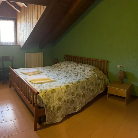 아파트 Residence-hotel Cimbro Mezzaselva (Vicenza)