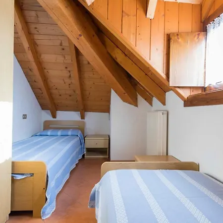 Residence-hotel Cimbro 아파트